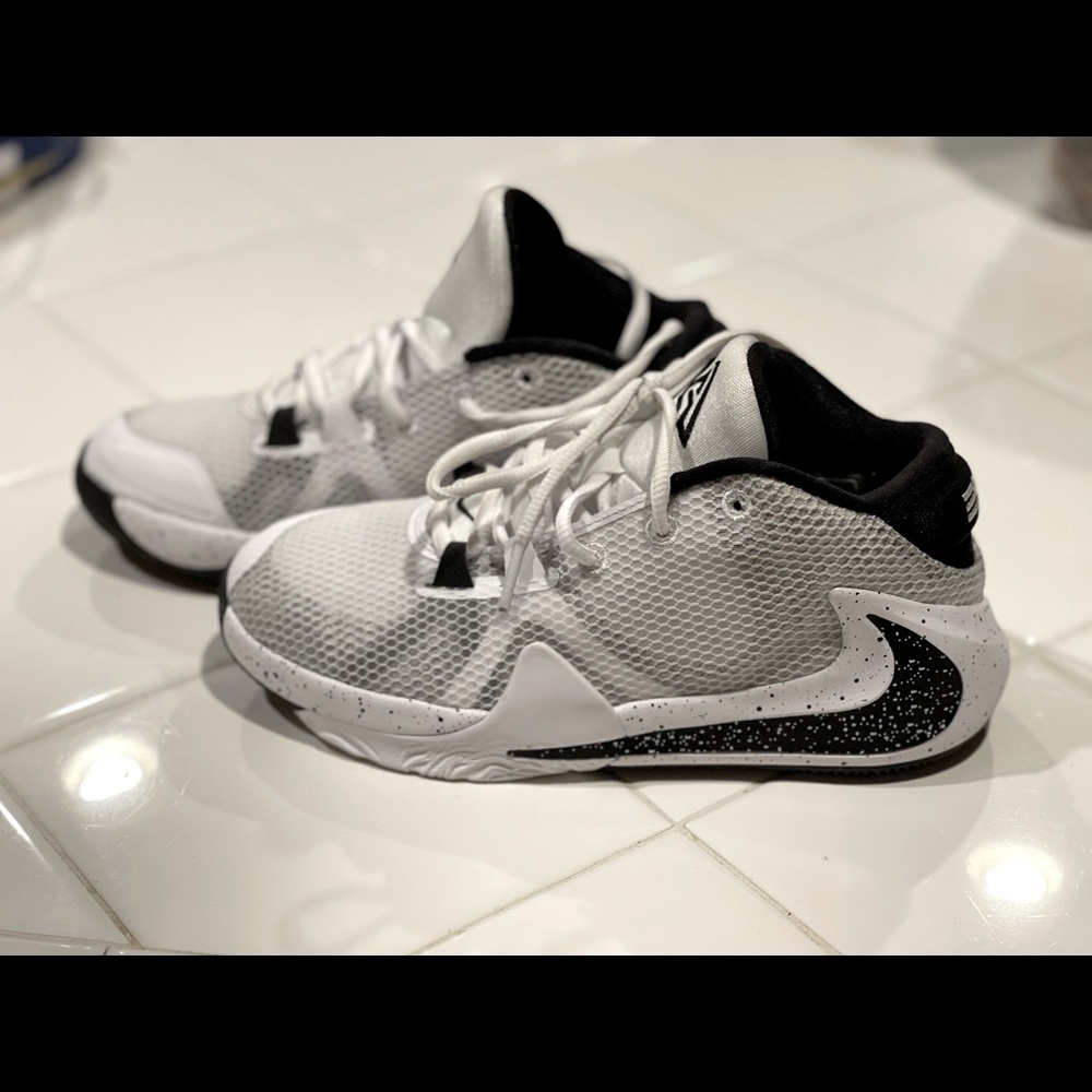 Boys “the Greek freak” Nike shoes